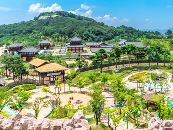 【住五星樂天飛躍邱釜三城遊記】汗蒸幕、加耶主題公園+韓服體驗+塗鴉秀、韓式魚板體驗+韓服體驗+韓式下午茶四天《不走人蔘+保肝店》【真航空、桃園出發】