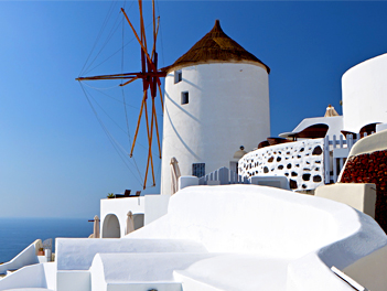 【巴爾幹假期】希臘三島～米克諾斯、聖托里尼、克里特１０天（ 土耳其航空 ）