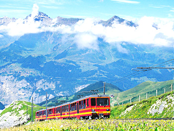 【悠閒時光】夏季絕美瑞士阿爾卑斯群山之旅１２日～三大景觀列車、三大名峰、三大登山纜車+火車