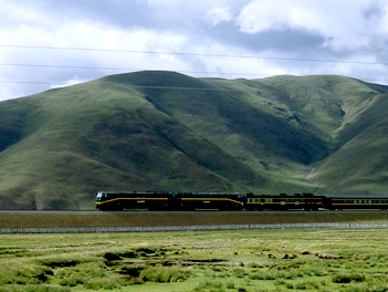 【遊遍中國自由行】藏東秘境～林芝波密、然烏湖、巴松措、日喀則、納木措、青藏鐵路下行１２日（文成公主秀）【南方航空】桃園出發