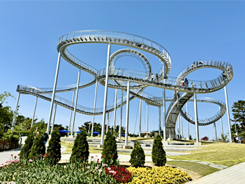 【虎愛釜山精緻遊】加耶主題樂園、韓服體驗、塗鴉秀、行走的雲霄飛車、DIY水果大福、Blue Line Park海岸列車五天(升等1晚五花酒店)《不走人蔘+保肝》【台灣虎航、桃園出發】